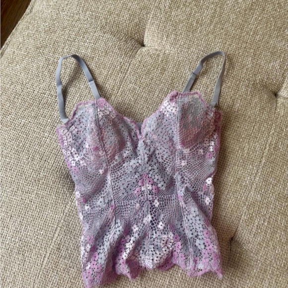 Victoria's Secret Lavender Lace Bustier Camisole - Picture 2 of 4